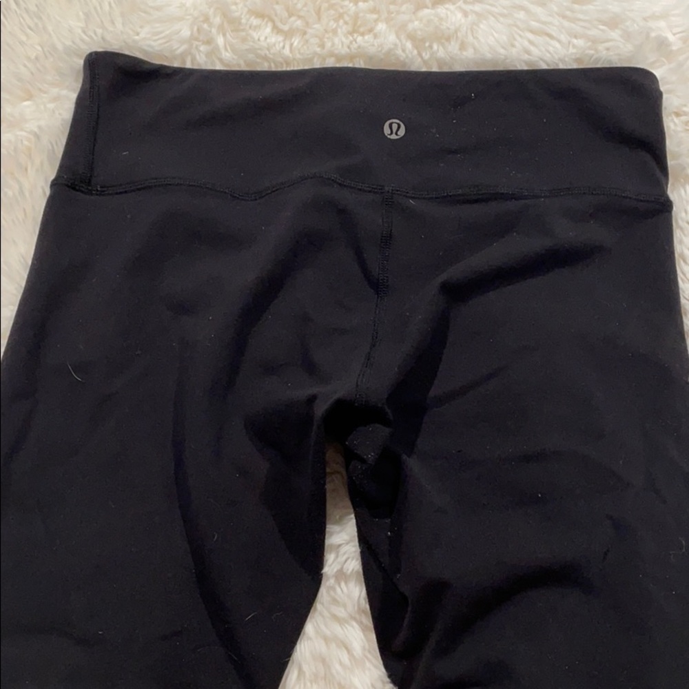 Lululemon black crop leggings size 8